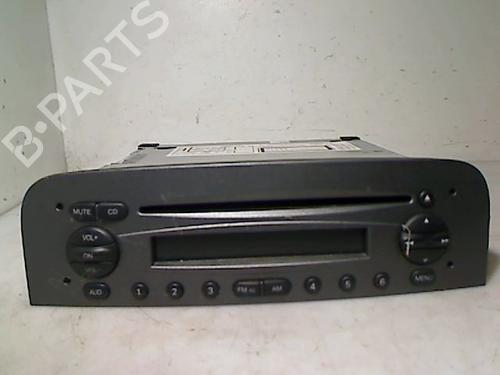 Used Radio ALFA ROMEO GT (937_) 1.9 JTD (937CXN1B) (150 hp) 26076957