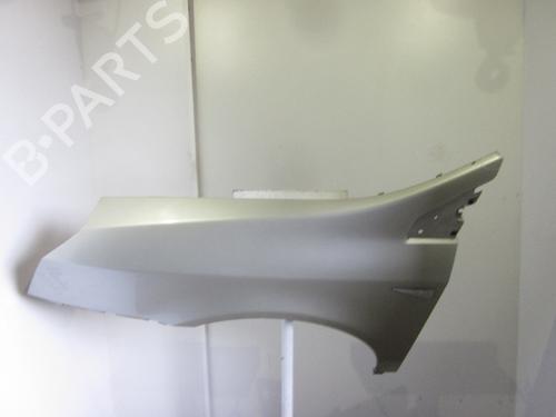 Used Left front fenders RENAULT VEL SATIS (BJ0_) 2.2 dCi (BJ0E, BJ0F) (150 hp) 26067821