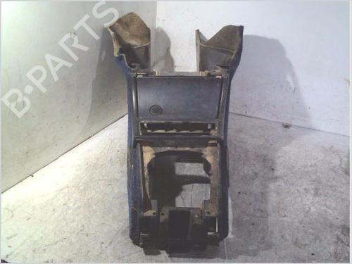 Used Middle console PEUGEOT 205 II (20A/C) 1.8 Diesel (60 hp) 28693355