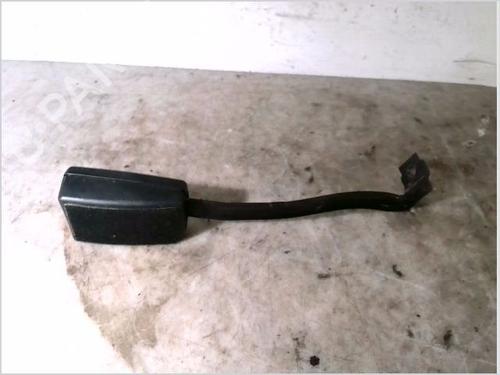 Used Seat buckle SEAT ALTEA (5P1) 1.9 TDI (105 hp) 26105242