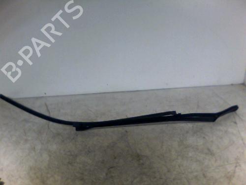 Used Front windshield wiper arm RENAULT VEL SATIS (BJ0_) 2.2 dCi (BJ0E, BJ0F) (150 hp) 26066464