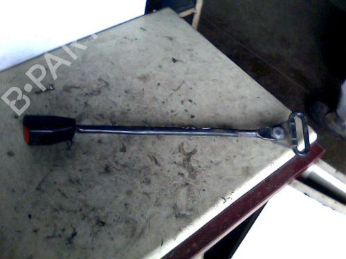 Used Seat buckle FORD TRANSIT Van (T_ _) 2.5 D (TAL, TAS, TGL, TWS) (68 hp) 29578210