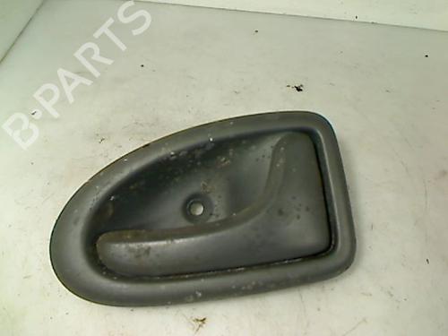 Used Rear right interior door handle RENAULT SCÉNIC I MPV (JA0/1_, FA0_) 1.9 dCi (JA05, JA1F) (102 hp) 26080376