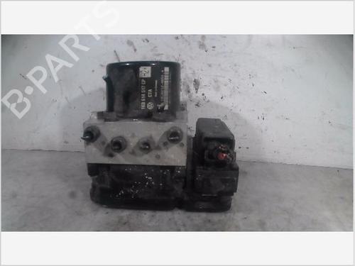 Used ABS pump VW GOLF VI (5K1) 1.6 TDI (90 hp) 26072191