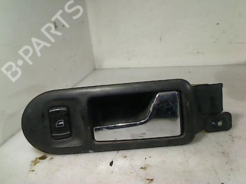 Højre fortil invendig håndtag VW GOLF IV (1J1) 1.9 TDI (101 hp) 28323906