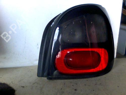 Feu arrière droit RENAULT MEGANE Scenic (JA0/1_) 1.9 dTi (JA0N) (98 hp) 26065857