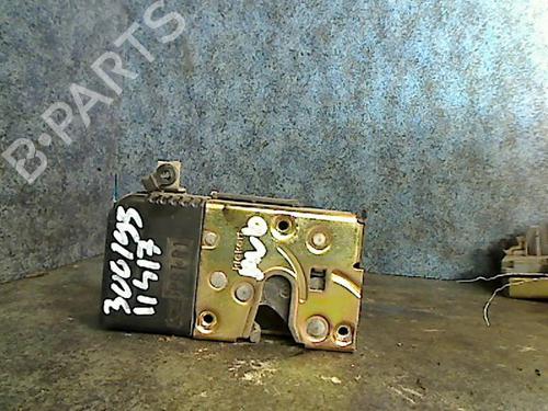 Used Front right lock PEUGEOT 306 Hatchback (7A, 7C, N3, N5) 1.9 D (69 hp) 27203070