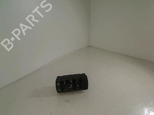 Used Switch OPEL VECTRA B Hatchback (J96) 1.6 i 16V (F68) (101 hp) 26062302