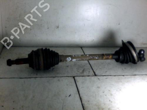Antriebswelle links vorne für RENAULT MEGANE I Cabriolet (EA0/1_) 1.6 16V (EA04, EA0B, EA11, EA1J) (107 hp) 33007068