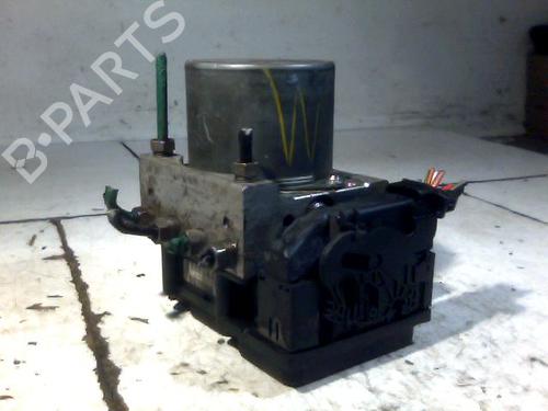 Used ABS pump RENAULT MEGANE II (BM0/1_, CM0/1_) 1.6 16V (BM0C, CM0C) (113 hp) 26100957