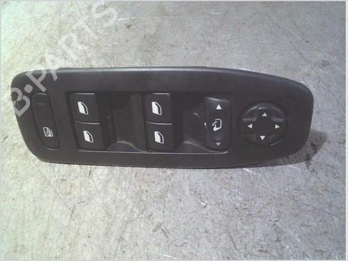 switch-peugeot-2008-i-cu_-2013-32871820 main image