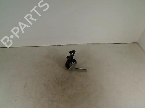 Used Front left interior door handle VW POLO (9N_, 9A_) 1.4 TDI (75 hp) 26068884
