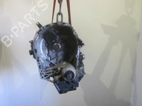 Used Gearbox RENAULT CLIO II Hatchback Van (SB0/1/2_) 1.5 dCi (SB07) (65 hp) 26068756
