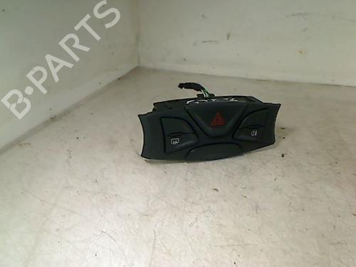 Used Warning switch FORD KA (RU8) 1.2 (69 hp) 26093701