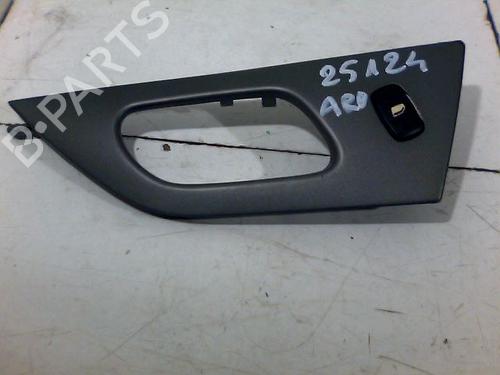 Used Right rear window switch PEUGEOT 407 (6D_) 2.2 16V (6D3FYH, 6D3FYE) (163 hp) 26080238