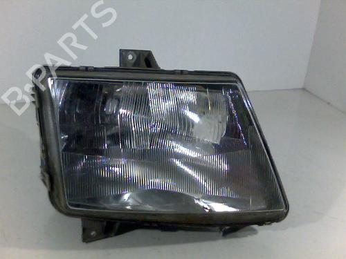 Used Right headlight MERCEDES-BENZ VITO Van (W638) 108 CDI 2.2 (638.094) (82 hp) 31946275