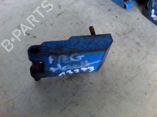 Used Hinge/Door check strap RENAULT RAPID Box Body/MPV (F40_, G40_) 1.1 (F401) (45 hp) 31708253