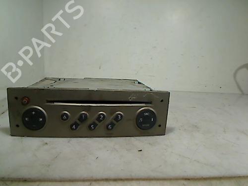 Used Radio RENAULT CLIO III (BR0/1, CR0/1) 1.5 dCi (BR17, CR17) (86 hp) 26074964