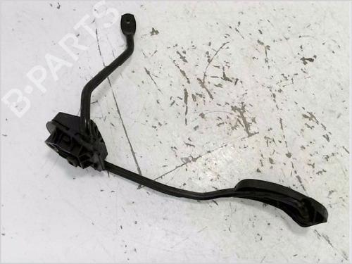Pedal RENAULT CLIO II (BB_, CB_) 1.2 (BB0A, BB0F, BB10, BB1K, BB28, BB2D, BB2H, CB0A,... (58 hp) 27591974