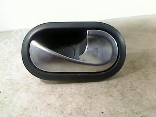 Used Front right interior door handle RENAULT MEGANE II (BM0/1_, CM0/1_) 1.9 dCi (131 hp) 26069044