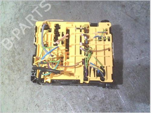 Used Fuse box Fuse box PEUGEOT 2008 I (CU_) 1.6 BlueHDi 120 (120 hp) 32871828 32871828
