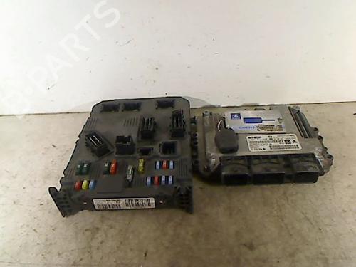 Used Engine control unit (ECU) Engine control unit (ECU) PEUGEOT PARTNER MPV (5_, G_) 1.6 HDi 75 (75 hp) 30664962 30664962