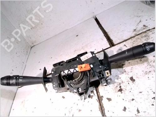 Used Steering column stalk RENAULT CLIO II (BB_, CB_) 1.9 D (B/CB0J) (65 hp) 26101719