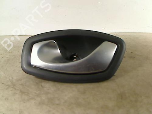 Used Rear left interior door handle RENAULT MEGANE III Hatchback (BZ0/1_, B3_) 1.5 dCi (106 hp) 26066494