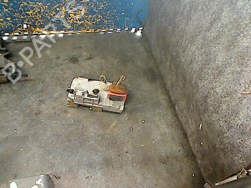 Used Front right lock PEUGEOT 206 Hatchback (2A/C) 1.9 D (69 hp) 26085774