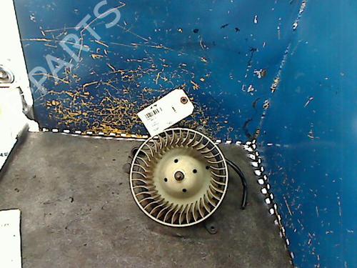Used Heater blower motor RENAULT 21 Saloon (L48_) 2.1 D (L486) (65 hp) 30696787