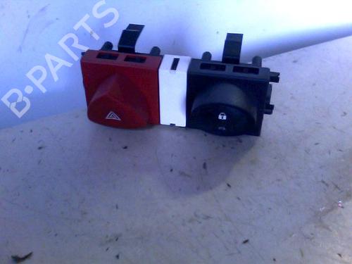 Used Warning switch RENAULT MEGANE II (BM0/1_, CM0/1_) 1.9 dCi (BM0G, CM0G) (120 hp) 26084701