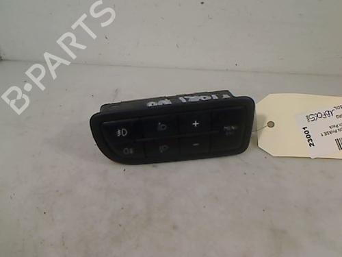 Used Headlight switch FIAT FIORINO Box Body/MPV (225_) 1.3 D Multijet (225BXD1A, 225BXB1A, 225BXB11) (75 hp) 28323901