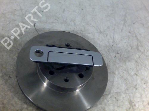 Used Front right exterior door handle AUDI A4 B5 Avant (8D5) 2.5 TDI (150 hp) 29472359