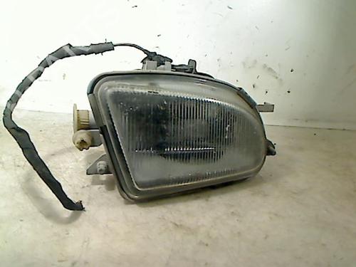 Used Right front fog light MERCEDES-BENZ E-CLASS (W210) E 270 CDI (210.016) (170 hp) 26088598