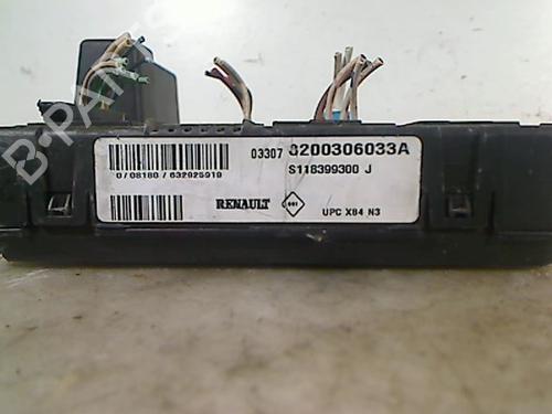 Fuse box RENAULT MEGANE II (BM0/1_, CM0/1_) 1.9 dCi (BM0G, CM0G) | BP26073433E1
