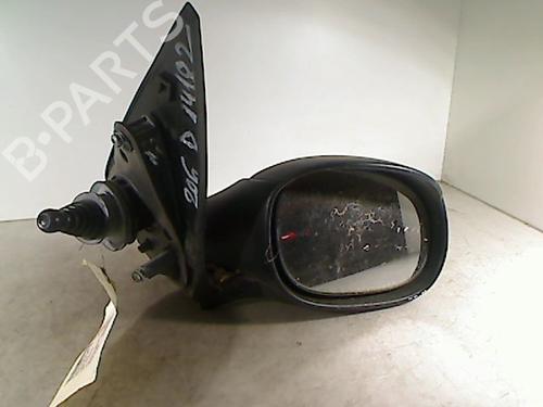 Used Right mirror PEUGEOT 206 Hatchback (2A/C) 1.4 i (75 hp) 26070521