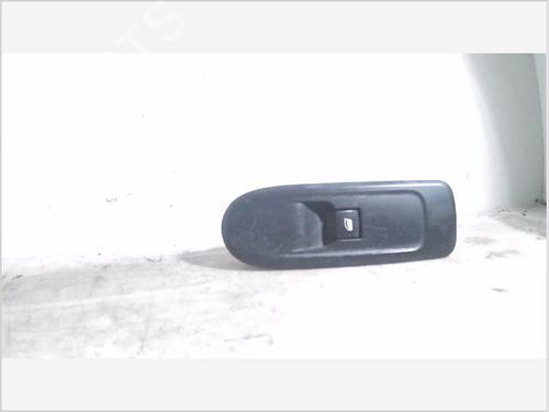 Used Switch PEUGEOT 308 I (4A_, 4C_) 1.6 HDi (109 hp) 26093828