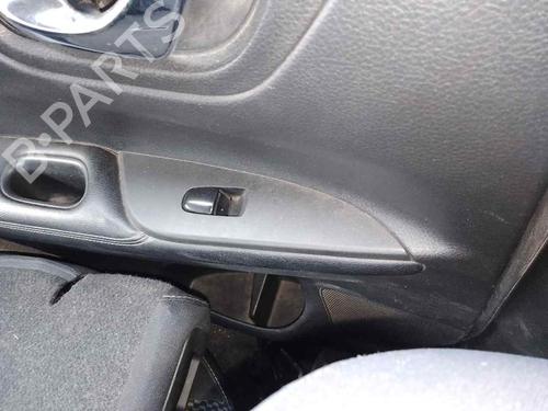 Interrupteur de vitre arrière gauche NISSAN PULSAR Hatchback (C13) [2014-2025]  28457429