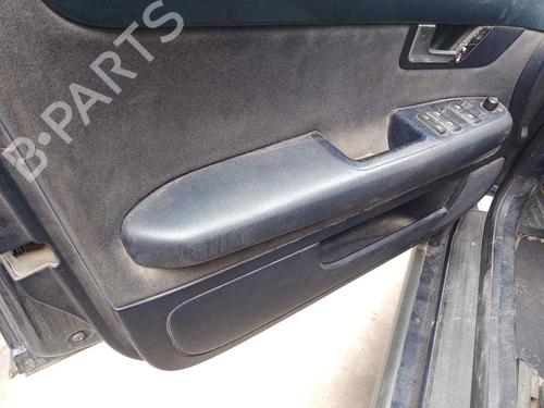 Rudehejsemekanisme ventre foran AUDI A4 B6 (8E2) 1.9 TDI (130 hp) 28467750