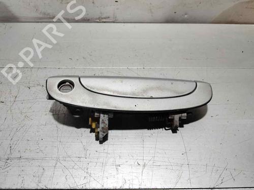 front-left-exterior-door-handle-hyundai-getz-tb-2001-2002-2003-2004-2005-2006-2007-2008-2009-2010-2011-32991574 main image