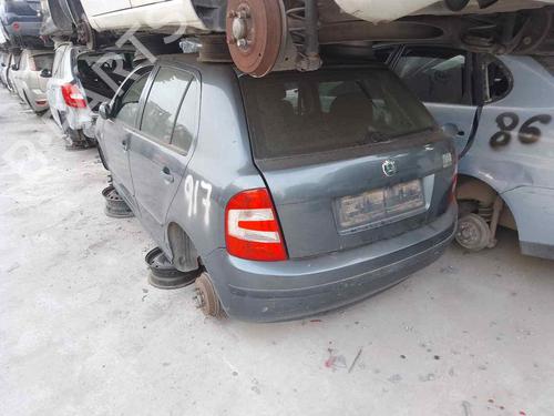 Høyre bak lås SKODA FABIA I (6Y2) [1999-2008]  28469528