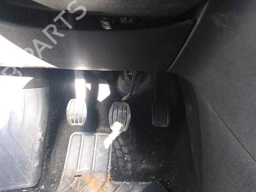 Used Clutch pedal PEUGEOT 308 SW II (LC_, LJ_, LR_, LX_, L4_) 1.2 THP 130 (131 hp) 28457344