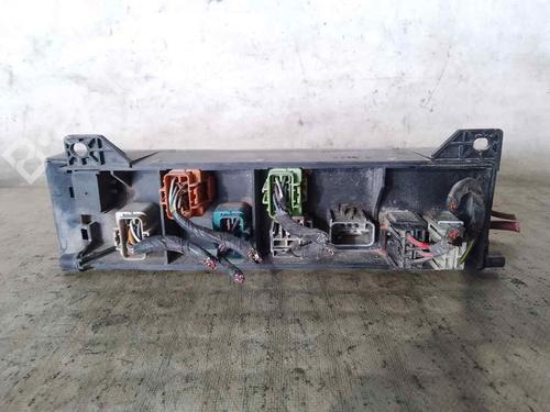Fuse box CHRYSLER VOYAGER / GRAND VOYAGER III (GS_, NS_) 2.5 TD | BP26480400E1 