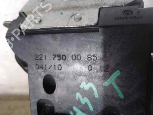 Tailgate lock MERCEDES-BENZ S-CLASS (W221, V221) S 320 CDI 4-matic (221.080, 221.180) | BP26483455C101 