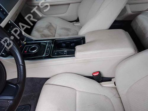 Used Armrest / Center console JAGUAR XF I (X250) [2008-2015]  28464734