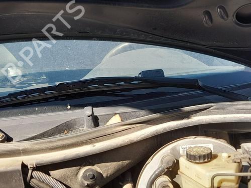 Used Front windshield wiper arm Front windshield wiper arm MERCEDES-BENZ SLK (R170) [1996-2004] 33956676 33956676