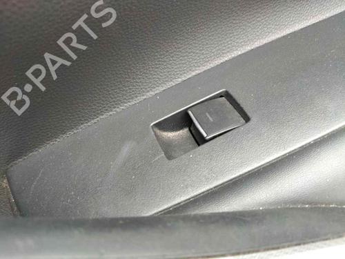 Used Right front window switch TOYOTA AURIS Estate (_E18_) 1.8 Hybrid (ZWE186_, ZWE186R, ZWE186H) (136 hp) 29713483