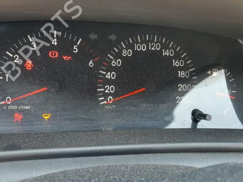 Used Instrument cluster Instrument cluster TOYOTA COROLLA Saloon (_E12_) 2.0 D-4D (CDE120_, CDE120R) (90 hp) 33169173 33169173