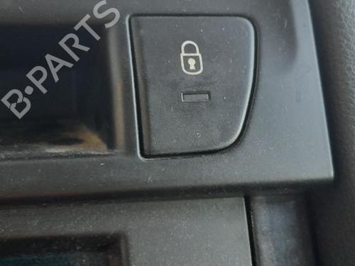 switch-peugeot-5008-0u_-0e_-2009-2010-2011-2012-2013-2014-2015-2016-2017-33709772 main image