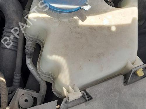 windscreen-washer-tank-mercedes-benz-b-class-sports-tourer-w245-2005-2006-2007-2008-2009-2010-2011-32368575 main image